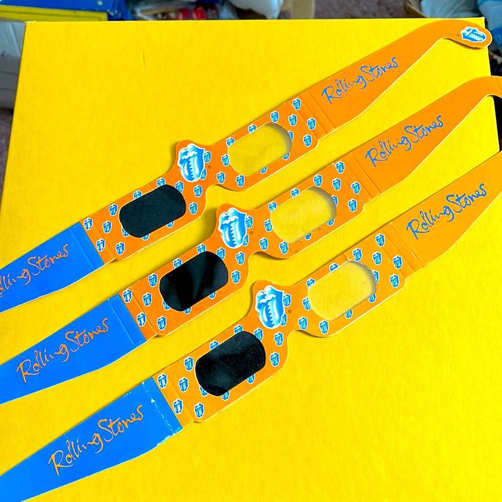 Vintage 90s collectible Rolling Stones 3D glasses
